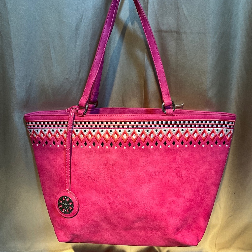 Sidney Love pink with embroidered tote bag.   10-H8Ba